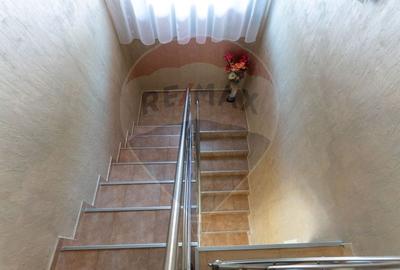 Casă individuală cu 6 camere cu Garaj în Bucureșci - 10