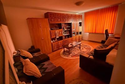 Apartament cu 2 camere decomandat în Central - 1