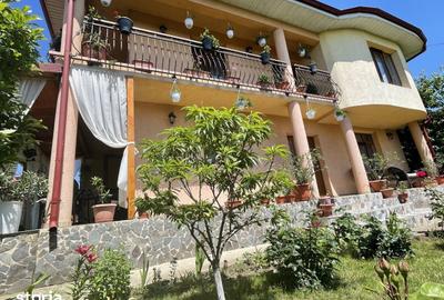 Casă cu 5 camere cu Teren 576 Mp în Central - 2