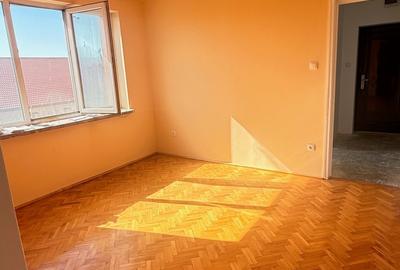 Apartament cu 2 camere semidecomandat în Central - 1