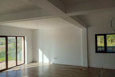 Casă cu 4 camere în Măgura - 16