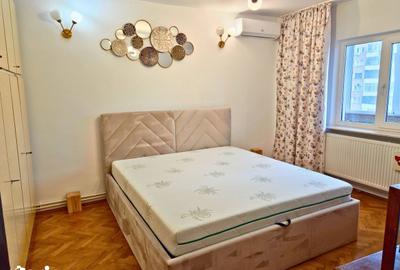 Apartament cu 4 camere, mobilat în Central - 9