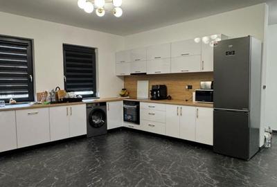 Casă cu 3 camere cu Teren 650 Mp în Odoreu - 1