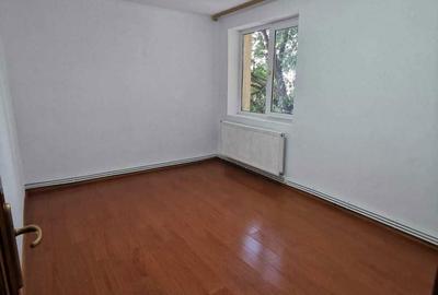 Apartament cu 2 camere semidecomandat în Central - 3