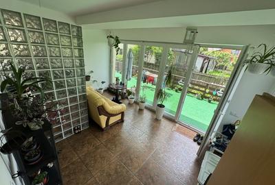 Casa cu pozitionare buna in Cristian,pretabila pentru 2 familii - 12