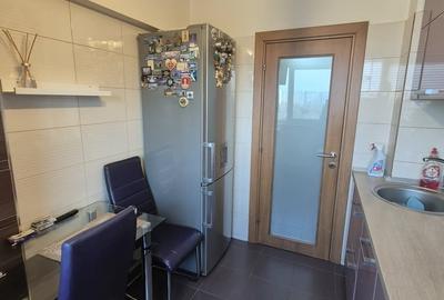 Apartament cu 2 camere semidecomandat în Dristor