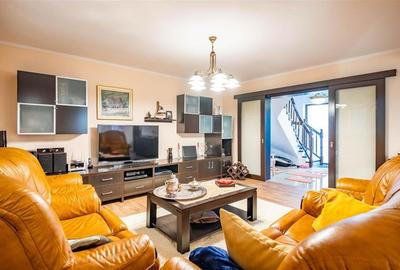 Casa Superba  in Brasov cu Priveliste pe Masura - 12