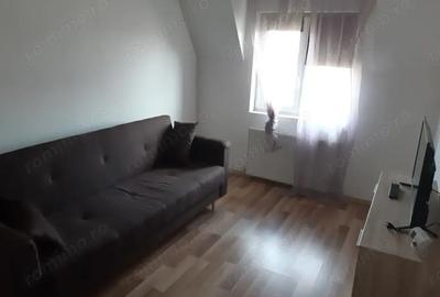 Vand Apartament 2 camere - 1