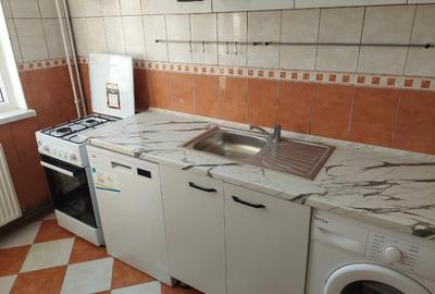 Cornișa, 2 camere, decomandat, direct proprietar - 6