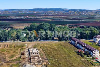 Teren Construcții intravilan de 2000 mp, în Tractorul - 5