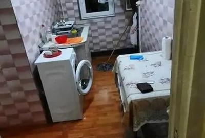 Apartament cu 3 camere decomandat în Dâmbu Pietros - 1