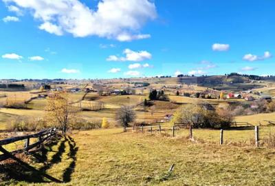 Teren de 6340 mp, în Mărișel