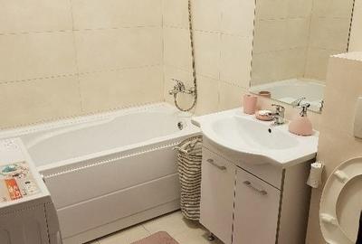 Apartament cu 2 camere decomandat în Timpuri Noi