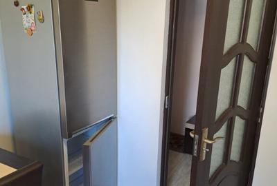 Vand apartament 3 camere - 8