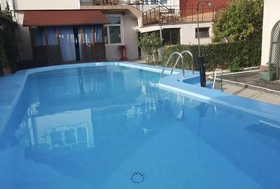 Casă cu 6 camere în Central