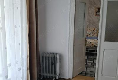 Casă cu 3 camere cu Teren 1446 Mp în Moinești - 3
