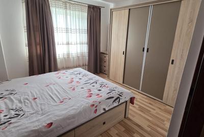 Apartament cu 3 camere decomandat în 1 Mai - 3