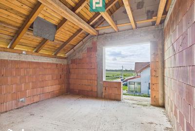 Casă cu 6 camere cu Teren 500 Mp în Central - 8