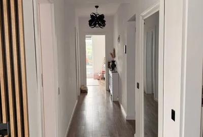 Apartament cu 3 camere semidecomandat, mobilat în Iris - 8