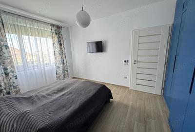 Apartament cu 3 camere semidecomandat în Dumbrăvița - 3
