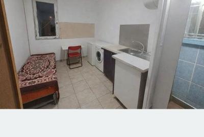 Garsonieră decomandată în Exterior Vest - 1