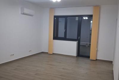 Apartament cu 2 camere decomandat în Dumbrăvița