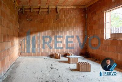 Casă cu Teren 1051 Mp în Central - 17