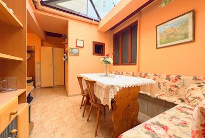 Apartament cu 4 camere semidecomandat în Bucovina - 12