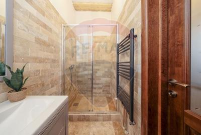 Casa cu 2 camere + curte 40 mp in zona Centrul Istoric - 9