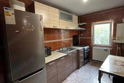 Apartament cu 4 camere decomandat în Central - 11