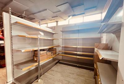 Showroom de inchiriat, 360 mp, zona Semi-centrala - 3