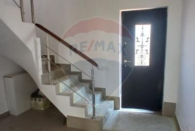 Casa individuala spatioasa cu 5 camere de vanzare in Corbeanca - 10