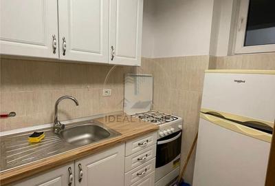 Garsonieră în Nicolina