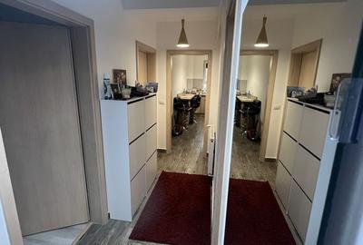 Apartament cu 2 camere decomandat în Tractorul - 5