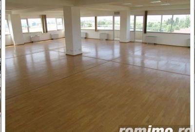 Spațiu comercial, de 884 mp, în 13 Septembrie