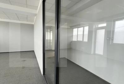 Spațiu comercial, de 240 mp, în Girocului
