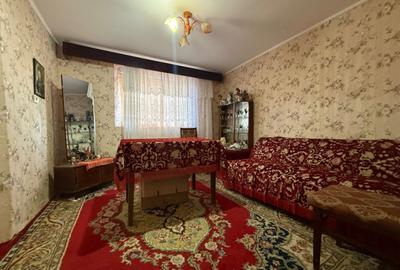 Casă cu 4 camere cu Teren 4382 Mp în Somova - 9