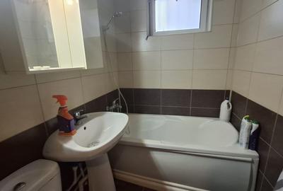 Ciresica - ap 3 cam , parter (gaze la usa ) - 6