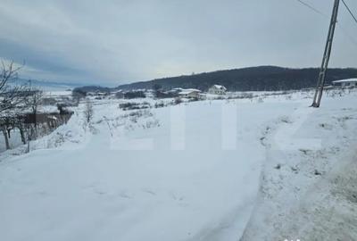 Teren de 990 mp, în Jelna - 2