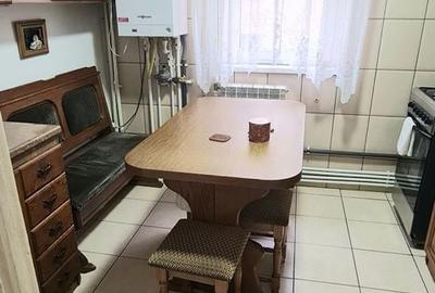 Apartament cu 3 camere în George Enescu - 7