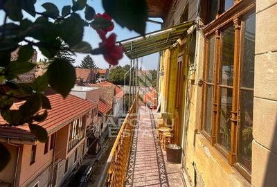 Apartament cu 2 camere decomandat, mobilat în Central