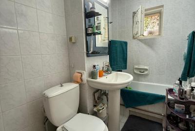 Apartament cu 3 camere decomandat, mobilat în Torontalului - 9