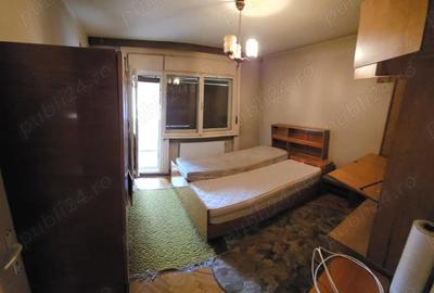Apartament cu 3 camere decomandat în Bălcescu - 4