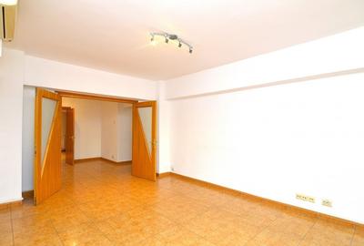 Apartament cu 4 camere decomandat în Unirii - 2