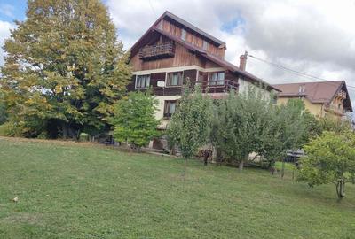 Casa de vacanta tip duplex, intrarea in Bran. - 4