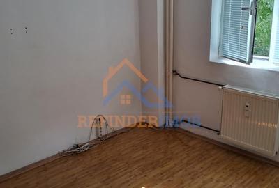 Vanzare apartament 2 camere etaj 2 bloc reabilitat Rahova - Nasaud - 2