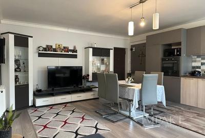 Inchiriere apartament 3 camere cu parcare – Eroilor, Floresti! - 1