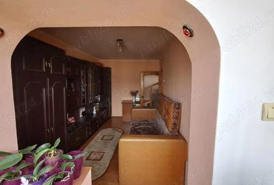 De vanzare apartament - 2