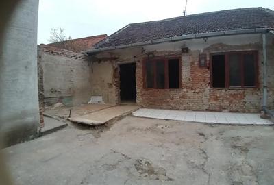 Casă cu 4 camere în Lugoj - 4