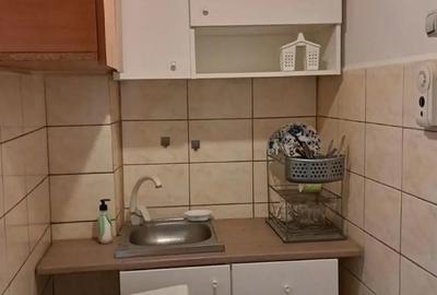 Garsonieră nedecomandată în Central - 1